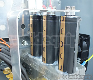 Portamig smoothing capacitors